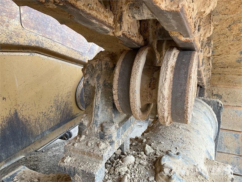 CAT D6R LGP Series III Crawler dozers