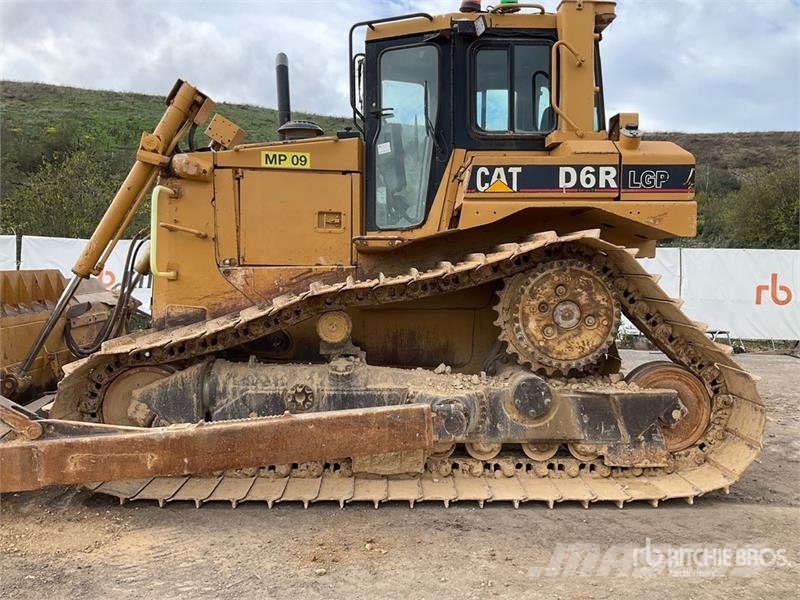 CAT D6R LGP Series III Crawler dozers