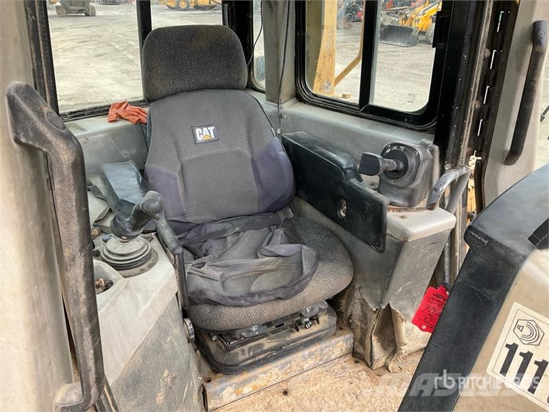 CAT D6R LGP Series III Crawler dozers