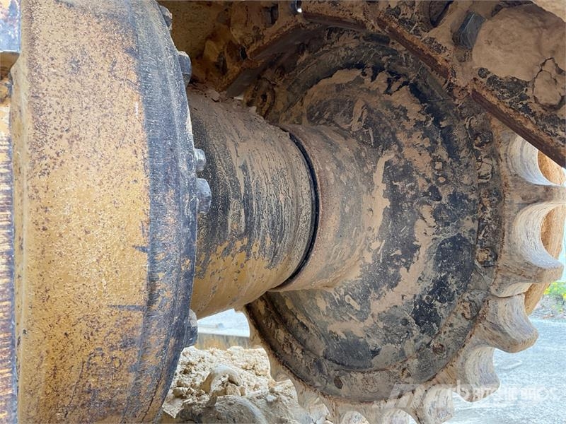 CAT D6R LGP Series III Crawler dozers