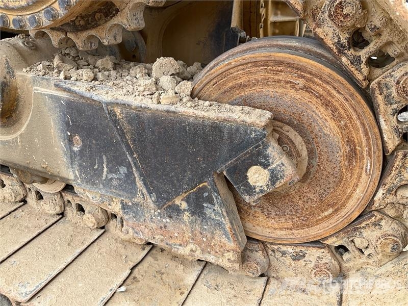 CAT D6R LGP Series III Crawler dozers