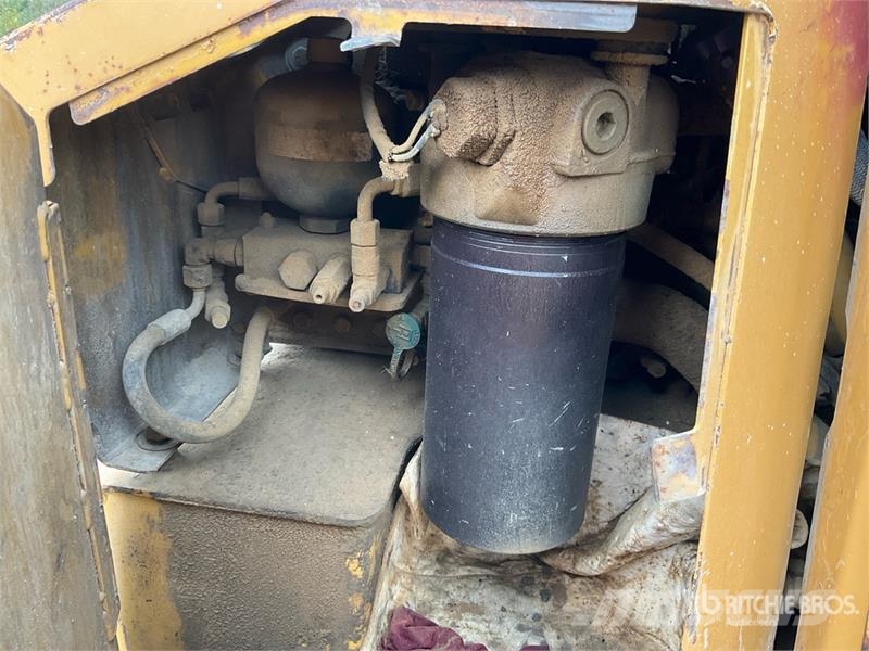 CAT D6R LGP Series III Crawler dozers