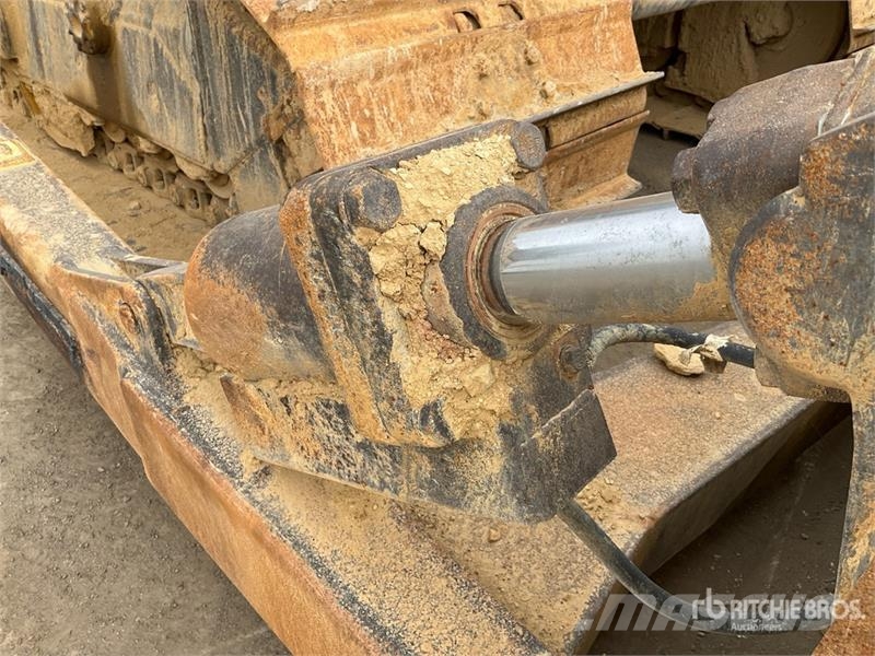 CAT D6R LGP Series III Crawler dozers