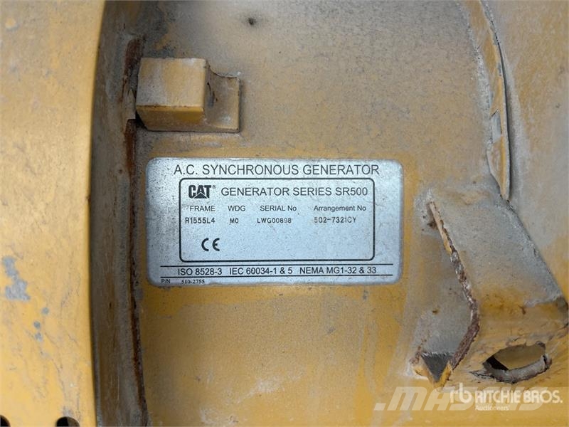 CAT DE33EO 33 kVA Skid-Mounted Generator Set Generadores diesel