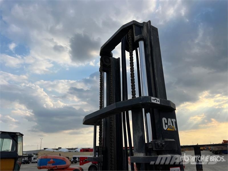 CAT DP20CN 2000 kg Forklift Forklift trucks - others