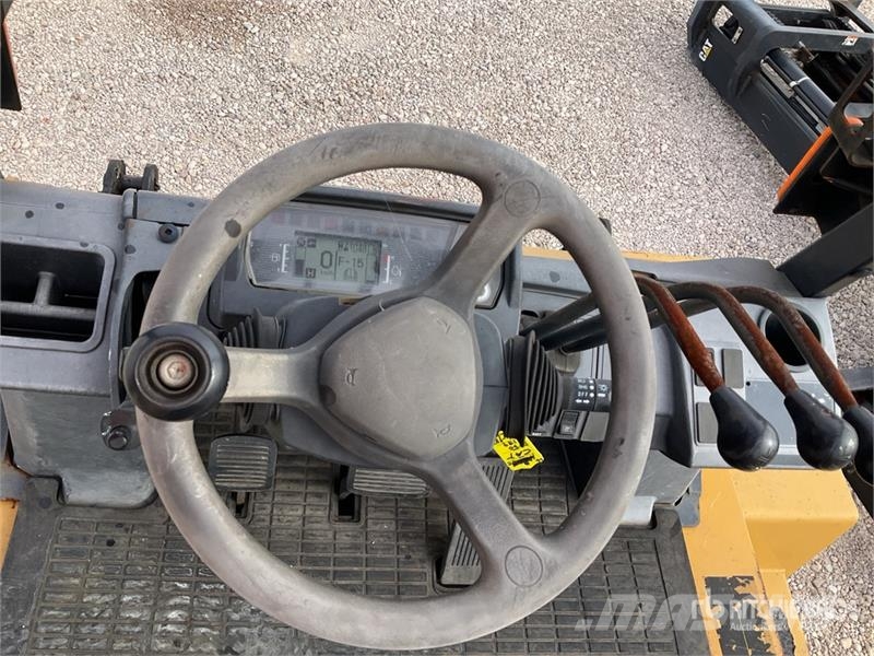 CAT DP70N1 Forklift Otras carretillas elevadoras