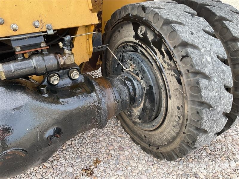 CAT DP70N1 Forklift Otras carretillas elevadoras
