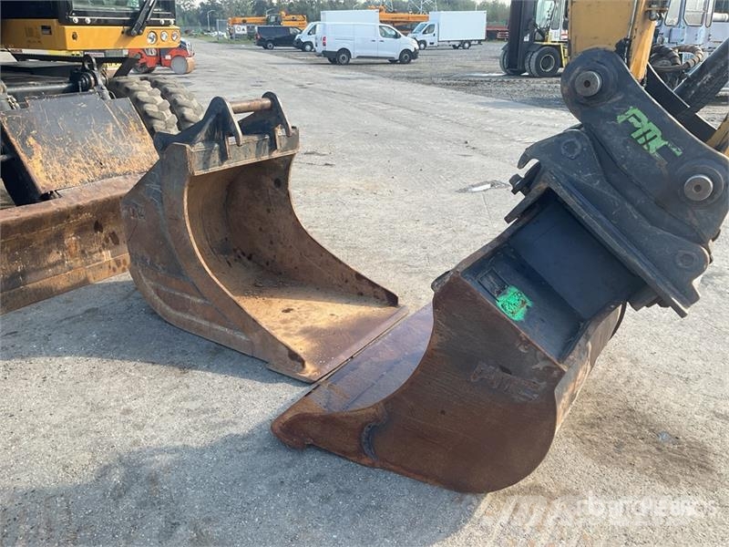 CAT M314F Wheel Excavator Pelle sur pneus