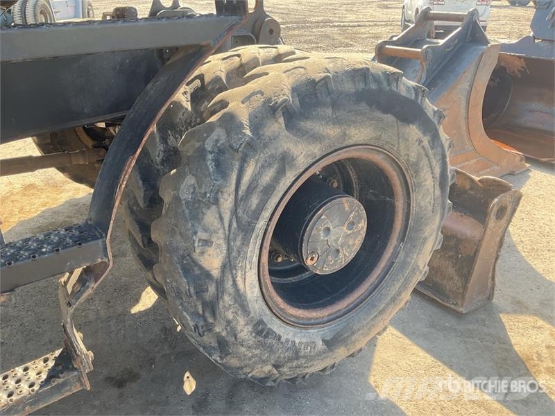 CAT M314F Wheel Excavator Pelle sur pneus