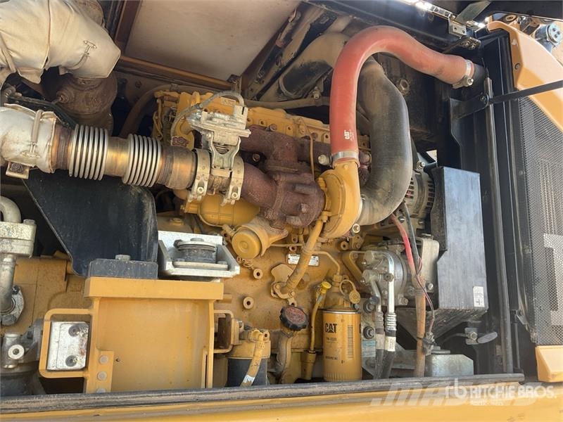 CAT M314F Wheel Excavator Pelle sur pneus