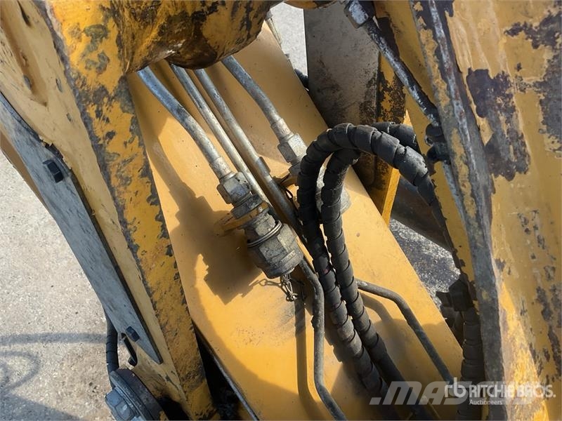 CAT M314F Wheel Excavator Pelle sur pneus