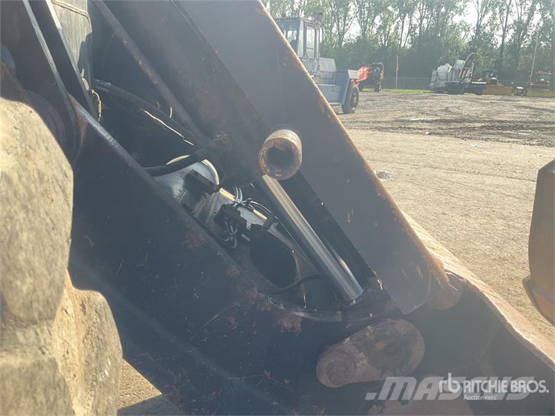 CAT M314F Wheel Excavator Pelle sur pneus