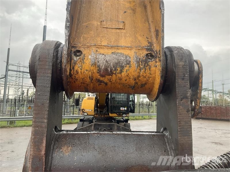 CAT M318D MH Wheel Material Handler Other