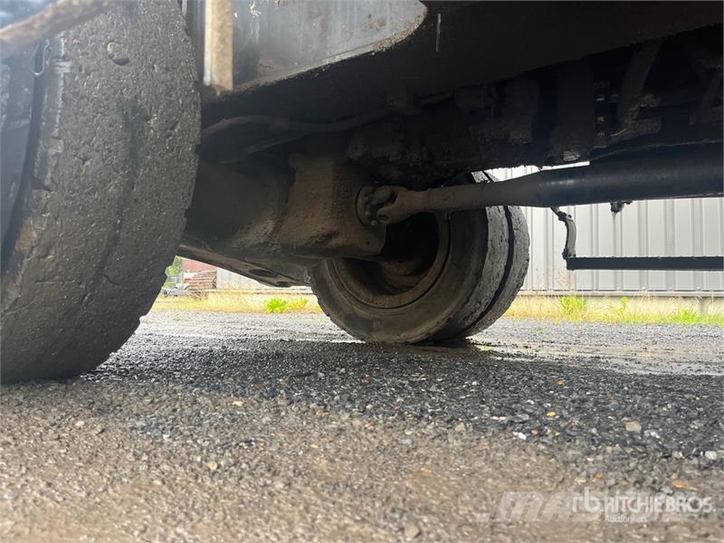 CAT MH3022 Wheel Material Handler Stavebníctvo - ostatné