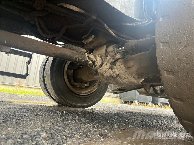CAT MH3022 Wheel Material Handler Stavebníctvo - ostatné