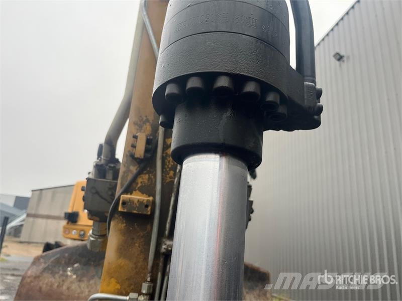 CAT MH3022 Wheel Material Handler Stavebníctvo - ostatné