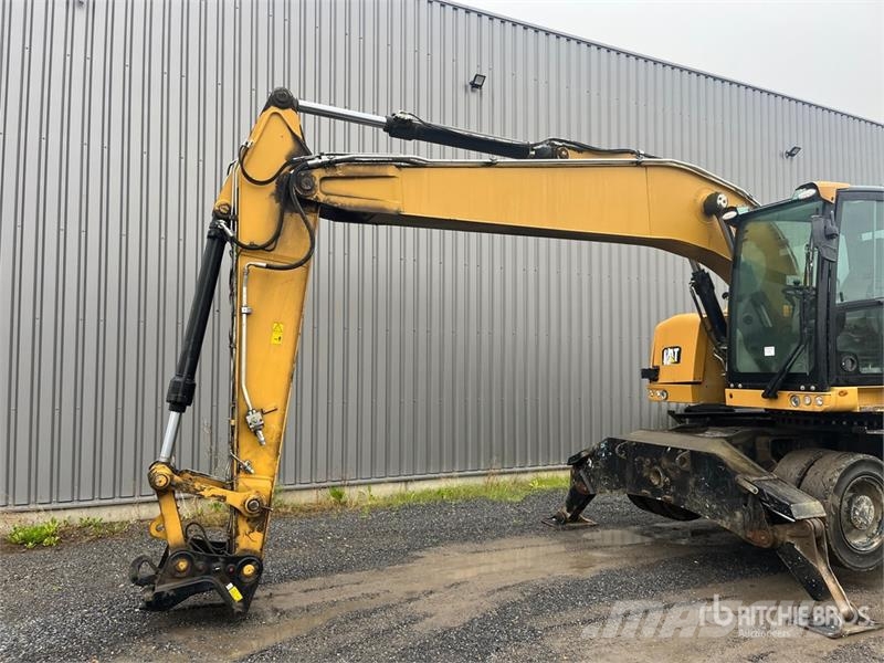 CAT MH3022 Wheel Material Handler Stavebníctvo - ostatné