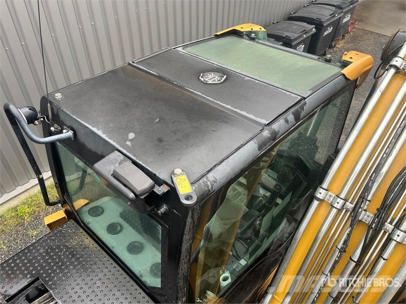 CAT MH3022 Wheel Material Handler Stavebníctvo - ostatné
