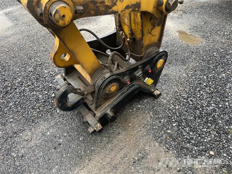 CAT MH3022 Wheel Material Handler Stavebníctvo - ostatné