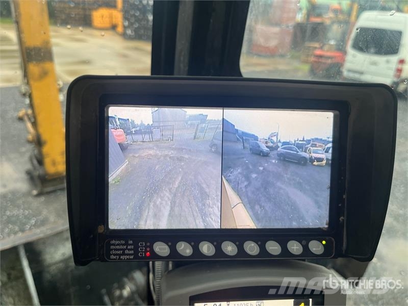 CAT MH3022 Wheel Material Handler Stavebníctvo - ostatné