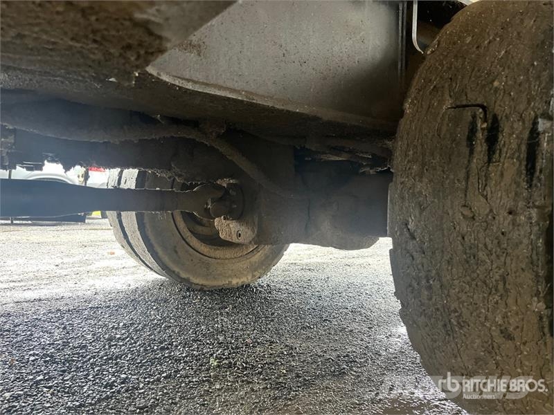 CAT MH3022 Wheel Material Handler Stavebníctvo - ostatné