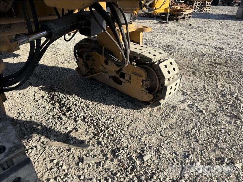CAT PM-102 Cold Planer Asphaltfräsen