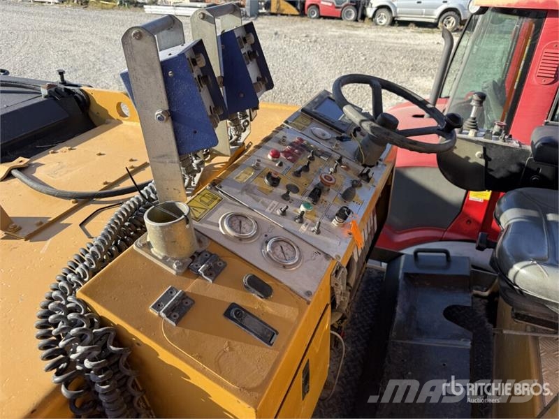 CAT PM-102 Cold Planer Asphaltfräsen