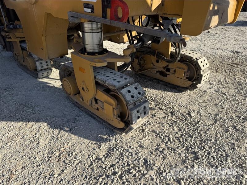 CAT PM-102 Cold Planer Asphaltfräsen
