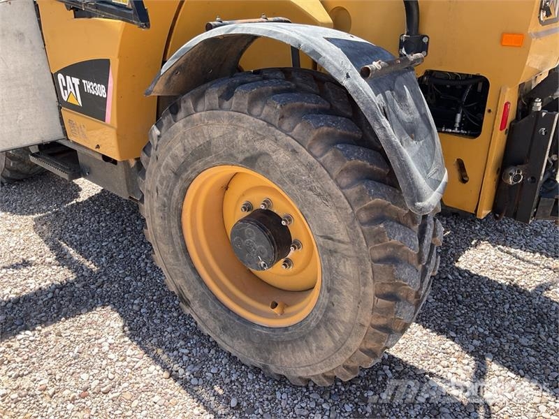 CAT TH330B Teleskoplader