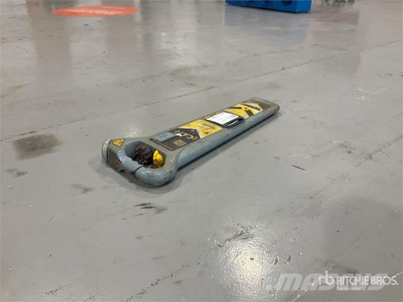  Cat4 Cable Detector Ostale prikolice