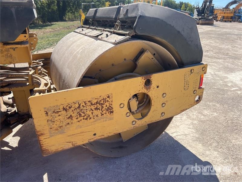  CB 534 Compacteur Tandem Vibrant Double Drum Rolle مداحل ثنائية الاسطوانة