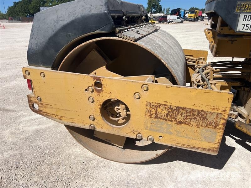  CB534C CB 534 Compacteur Tandem Vibrant Double Dru Valjci sa duplim bubnjem