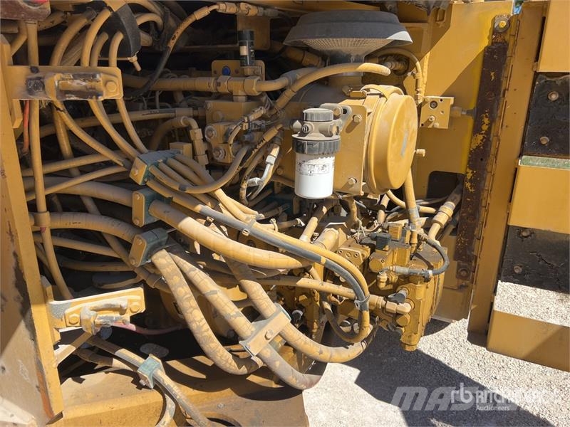  CB534C CB 534 Compacteur Tandem Vibrant Double Dru Valjci sa duplim bubnjem