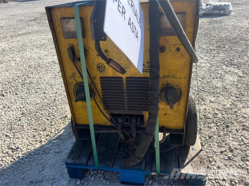 CEA Electric Welder Сварочные аппараты