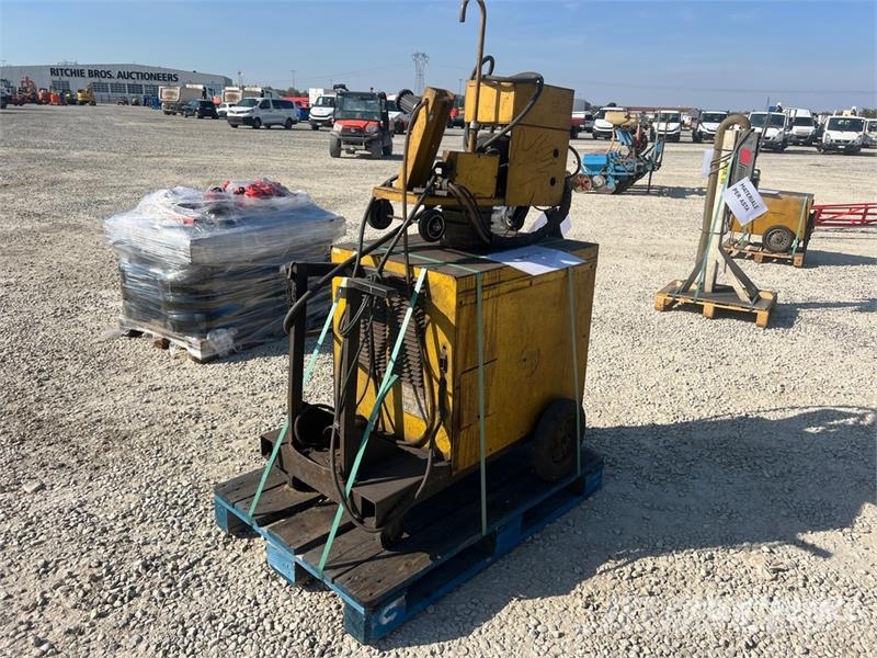 CEA Electric Welder Сварочные аппараты