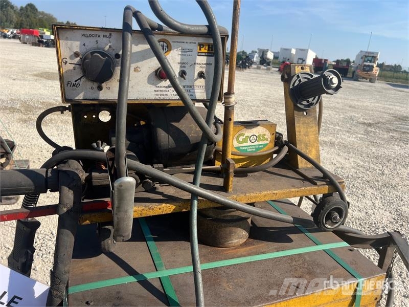 CEA Wire -Feed Welding Machine Echipamente de foraj specializate