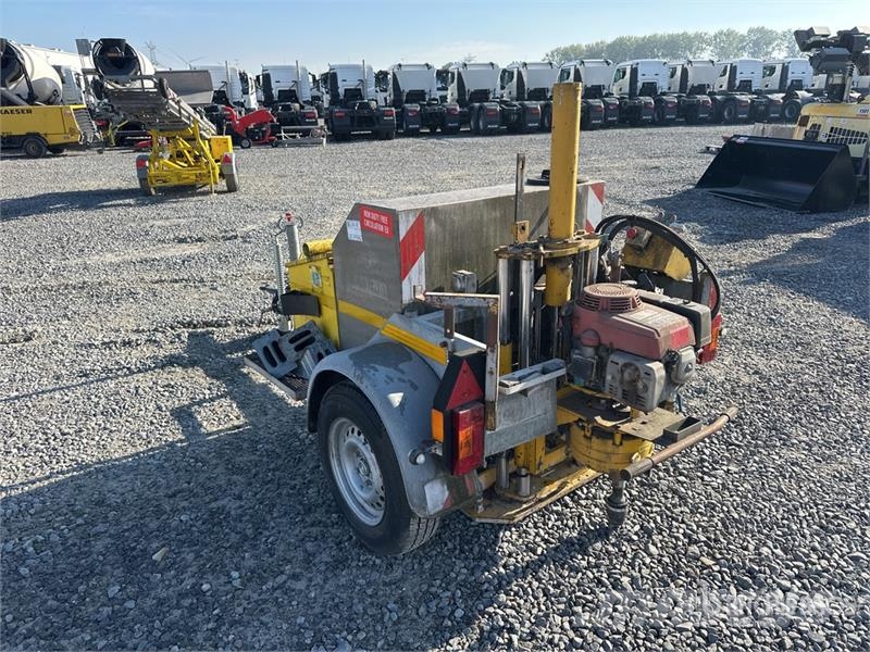 Cedima BW 300 Blasthole Drill w/ Trailer Druga oprema za vrtanje