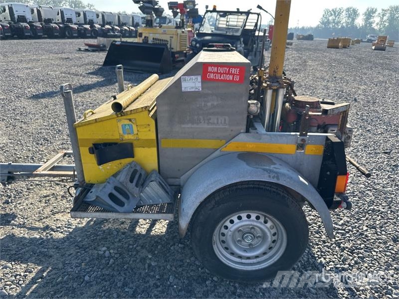 Cedima BW 300 Blasthole Drill w/ Trailer Druga oprema za vrtanje