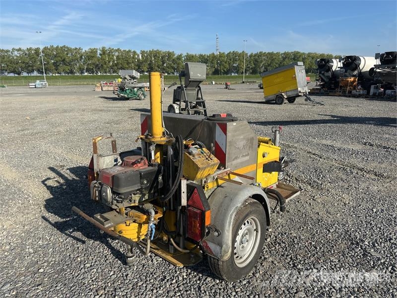 Cedima BW 300 Blasthole Drill w/ Trailer Druga oprema za vrtanje