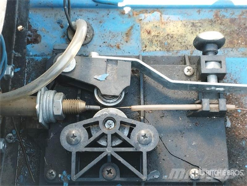 CEMONT CEMIG 210 S Qty of Equipment Άλλα εξαρτήματα