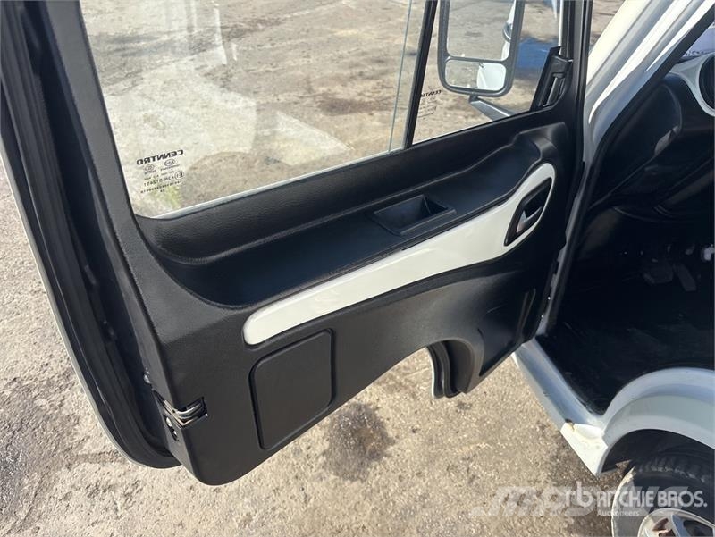  Cenntro Cargo 500 4x2 Electric Utility Vehicle ماكينات منفعة عامة