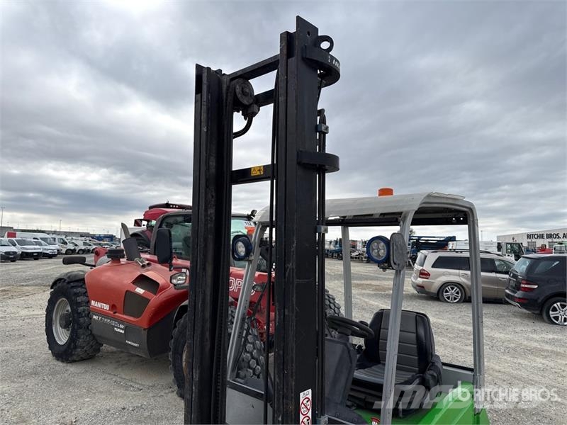 Cesab B318 Electric Forklift (Inoperable) Električni viličarji