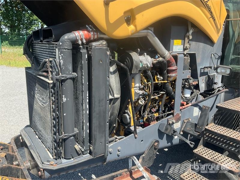 Challenger CH55 Track Tractor Traktorok
