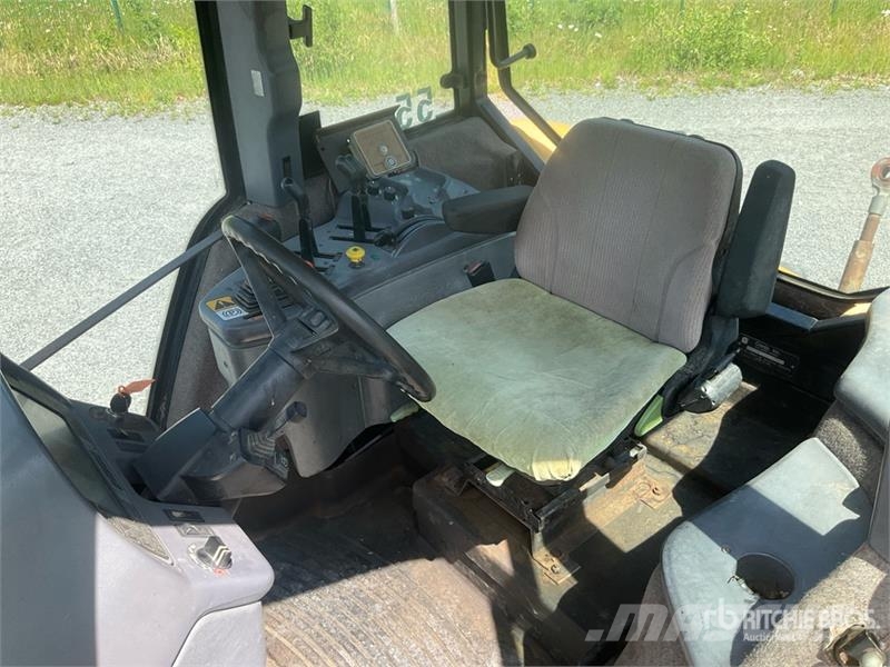 Challenger CH55 Track Tractor Traktorok