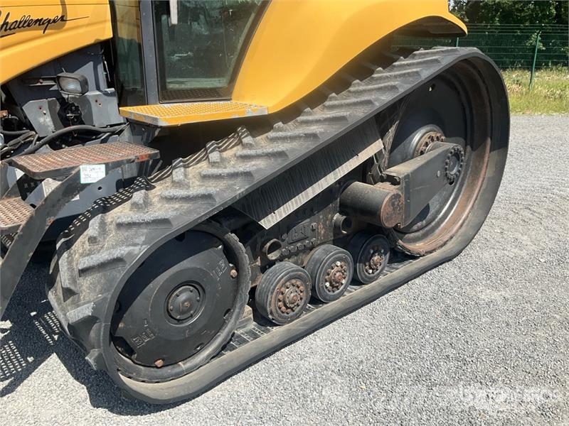 Challenger CH55 Track Tractor Traktorok