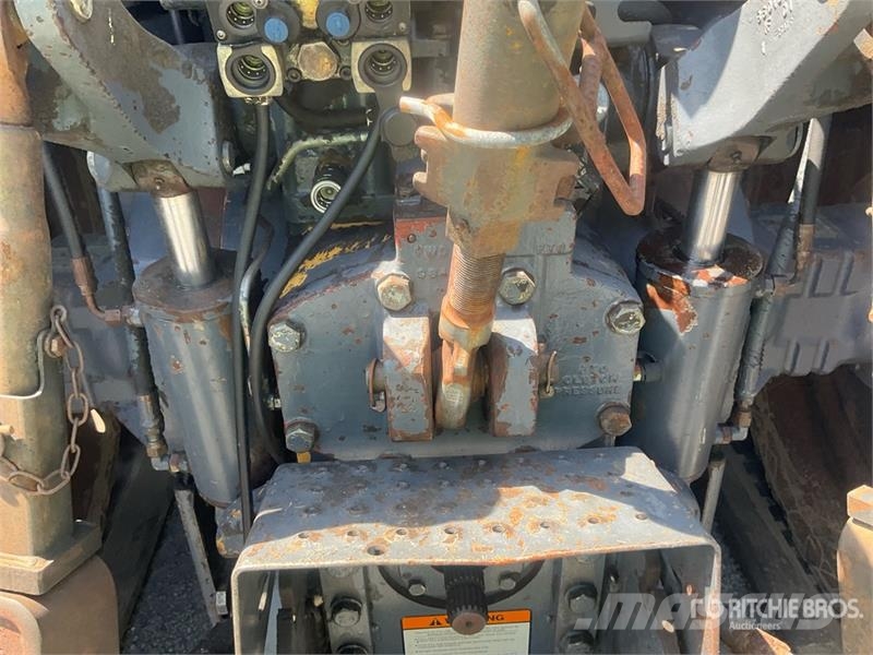 Challenger CH55 Track Tractor Traktorok