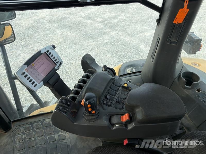 Challenger MT755E Traktorok