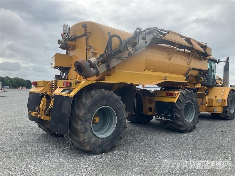 Challenger TerraGator 3244 Self-Propelled Liquid Manure Sprea Mėšlo barstytuvai