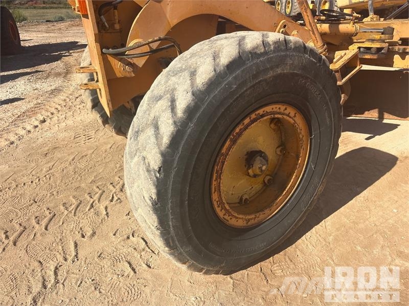 Champion 720A Motor Grader Grejderi
