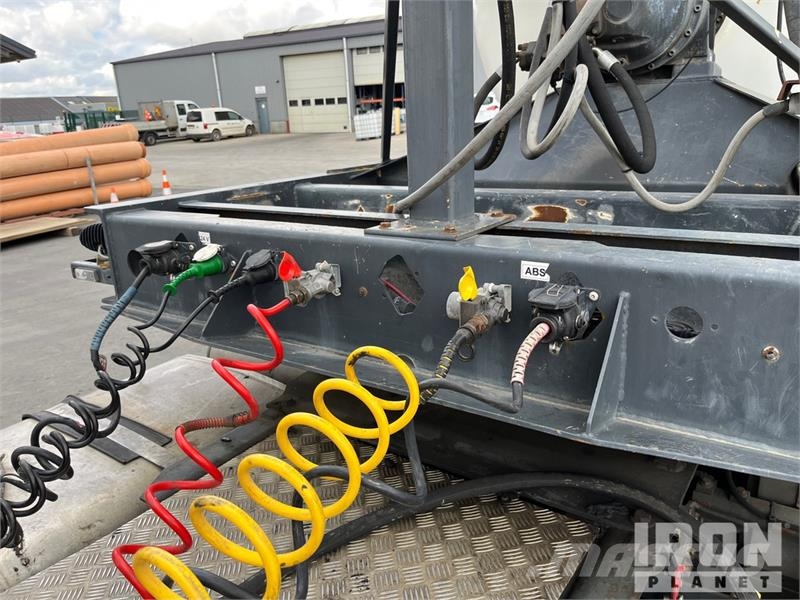 Cifa SL10 16.2 m3 T/A Mixer Trailer شاحنات أخرى
